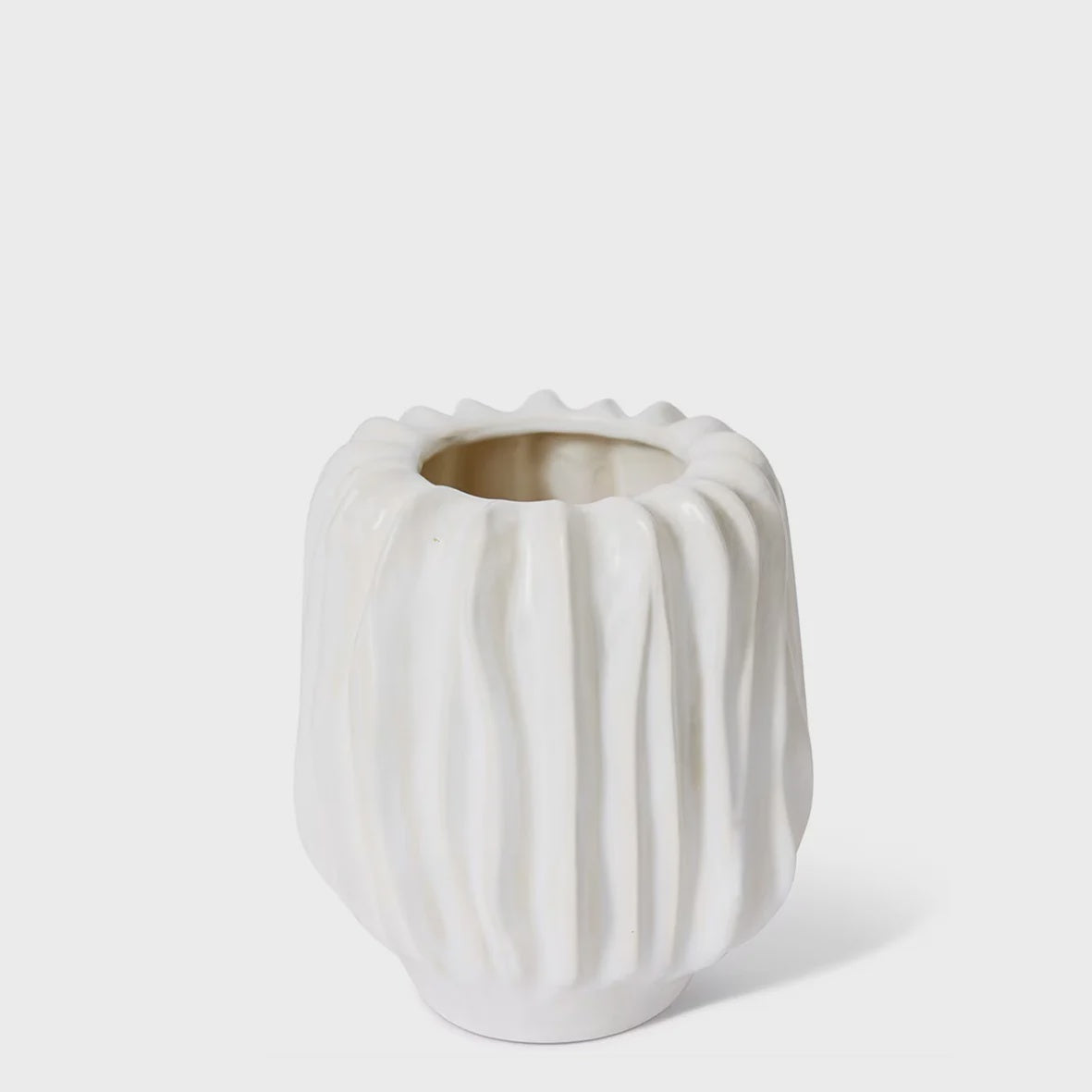 Alberto Vase 16x15x17cm Ivory