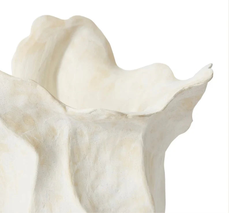 Issey Vessel - 30 x 30 x 34 cm