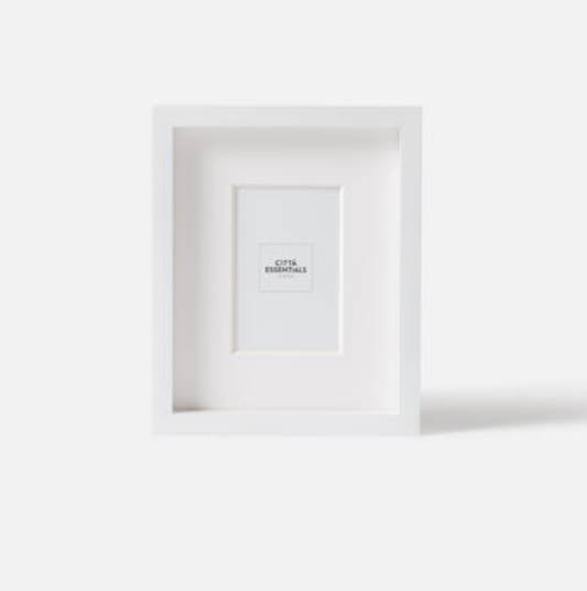 White Edge Photo Frame 4x6
