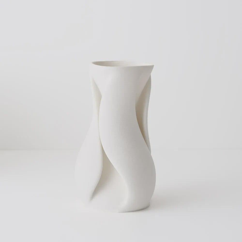Leif Vase 28cm x 16cm