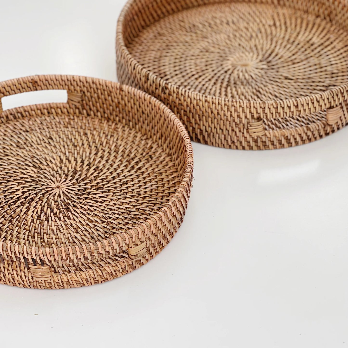Round Rattan Tray Brown 35 cm