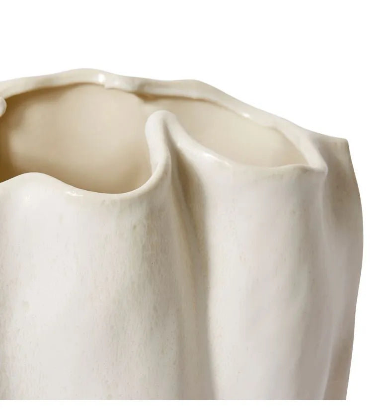 Zilia Vase Ivory 28 x 28 x 37 cm