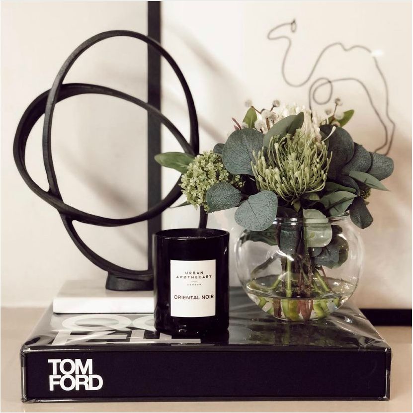 Harira Loop Sculpture Black