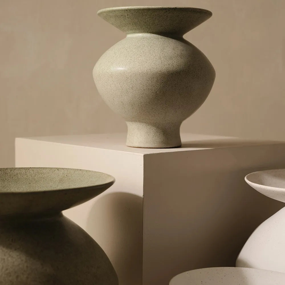 Kenji Flared Vase White Sand, 20cml x 20cmw x 22cmh