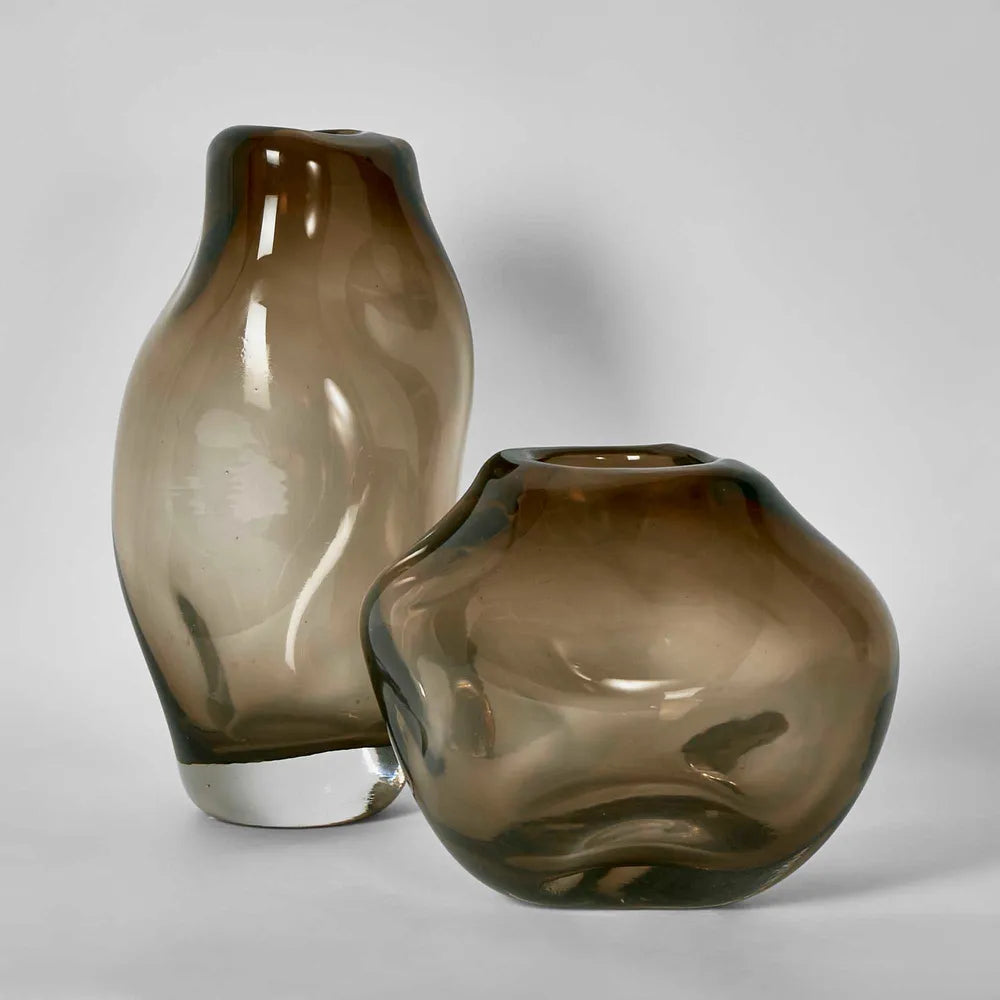Olwen Vase Amber SMALL