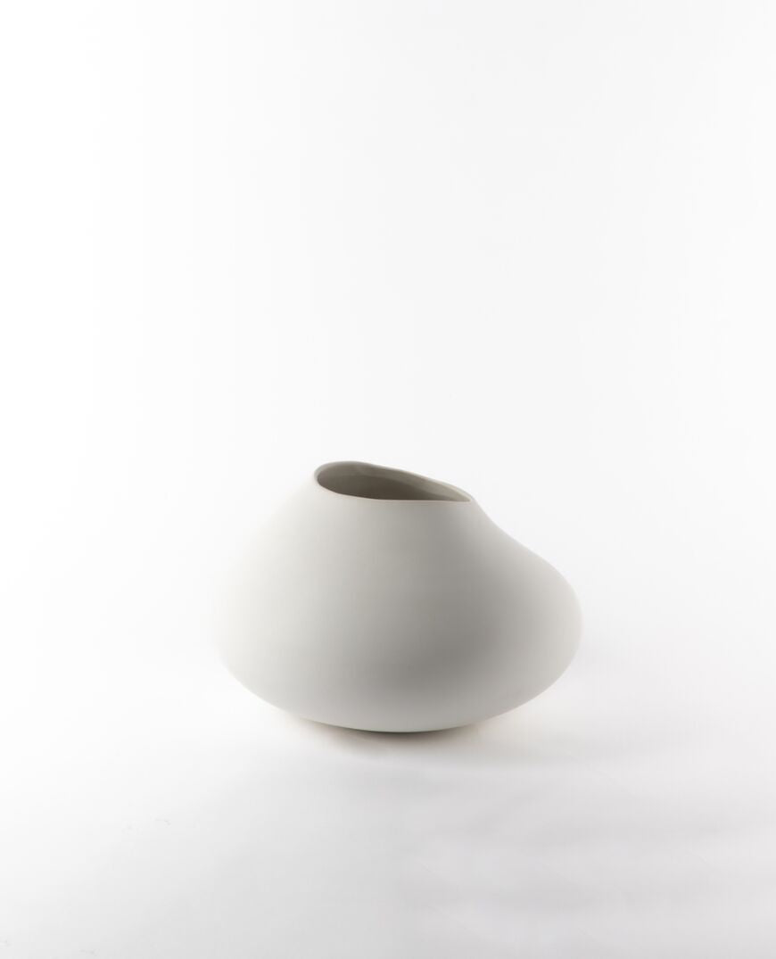 Lotus Vase - White Sm